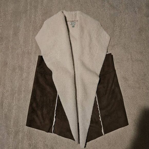 Sustina Fleece Wrap Vest Size Medium in Brown - Picture 1 of 6